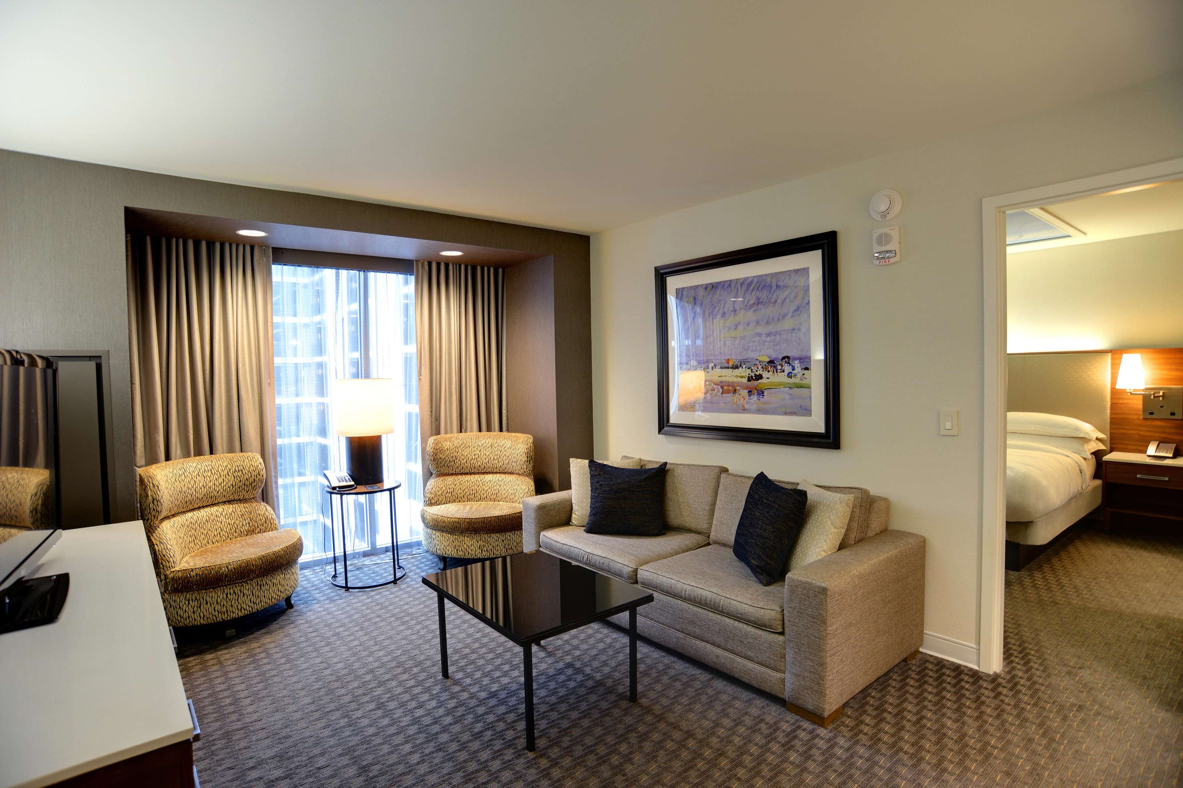 Hilton Columbus Downtown Photo