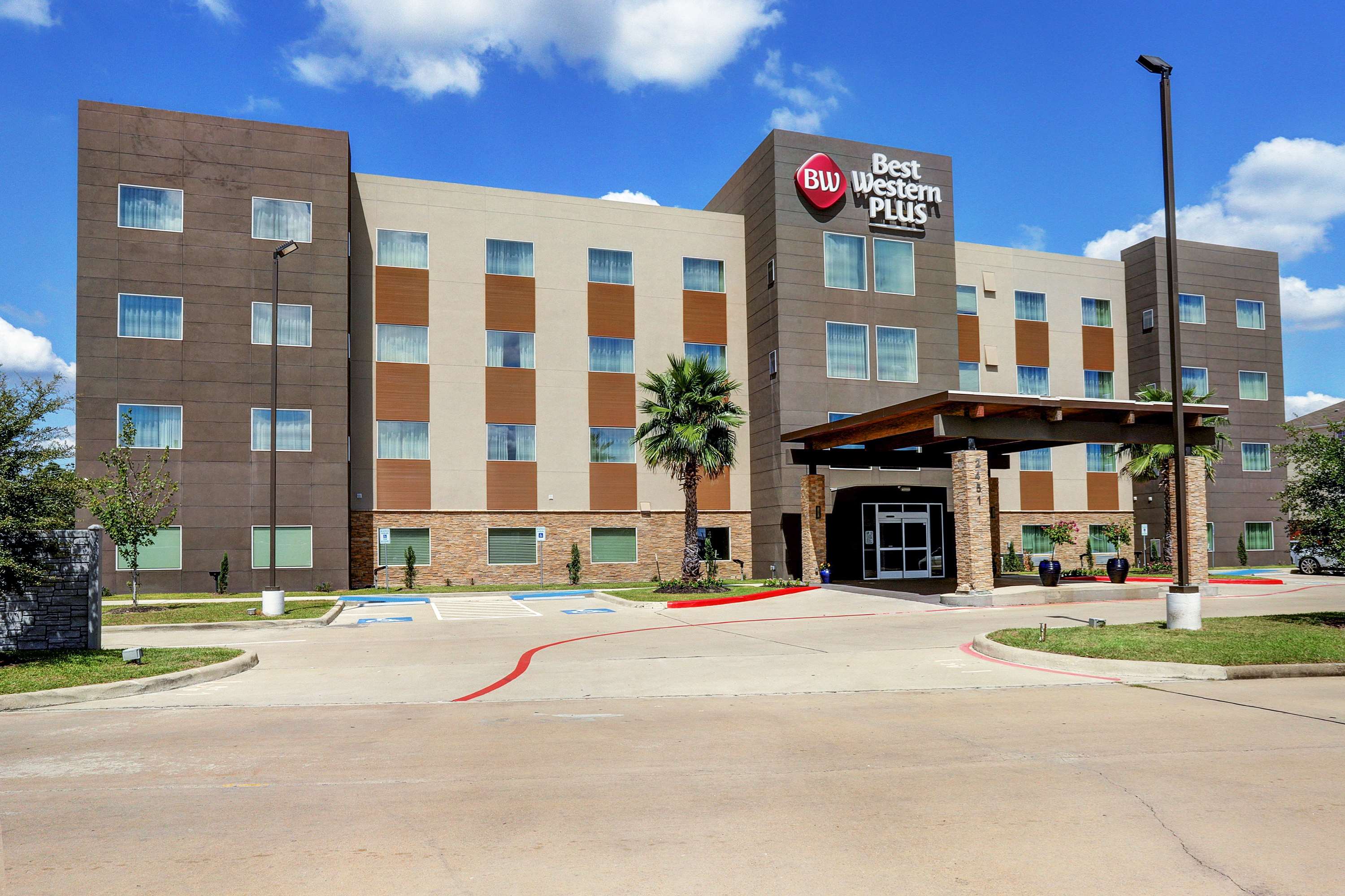 Best Western Plus Westheimer-Westchase Inn & Suites Photo