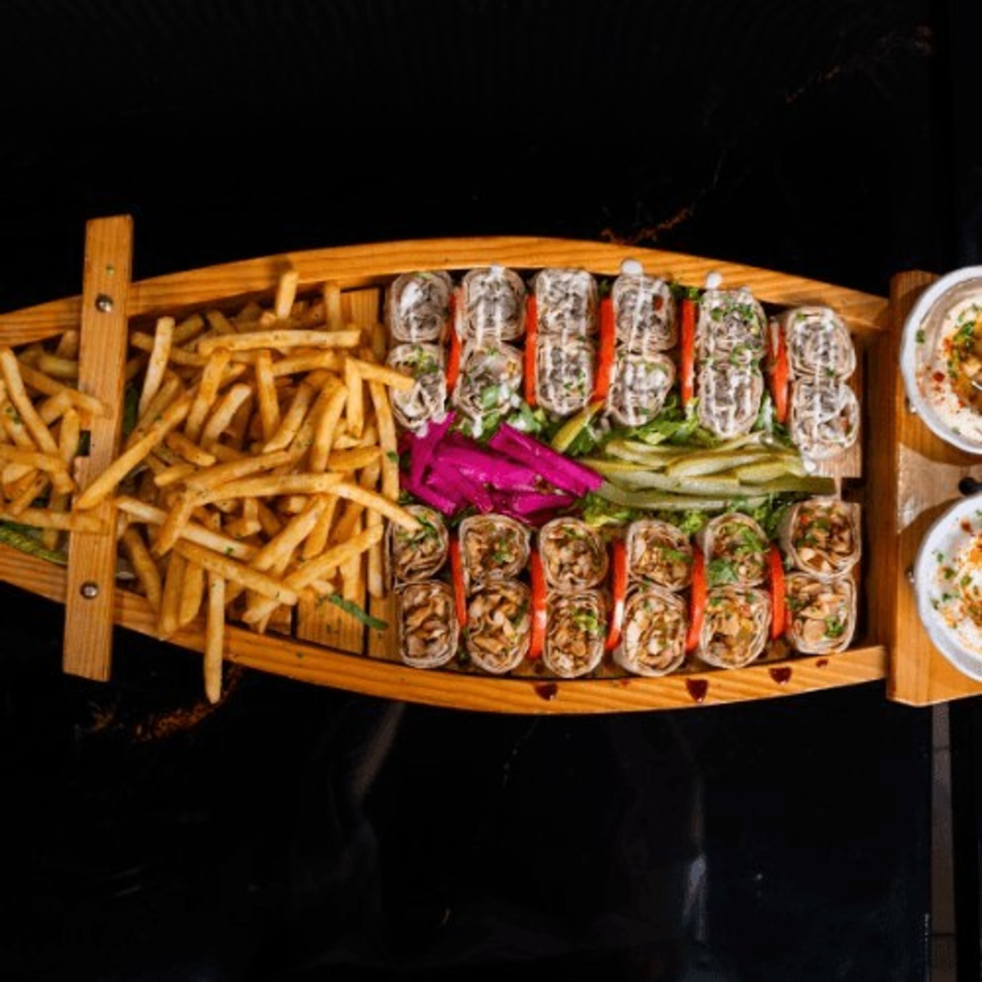 Shawarma Chicken Sushi Boat (2 Persons)