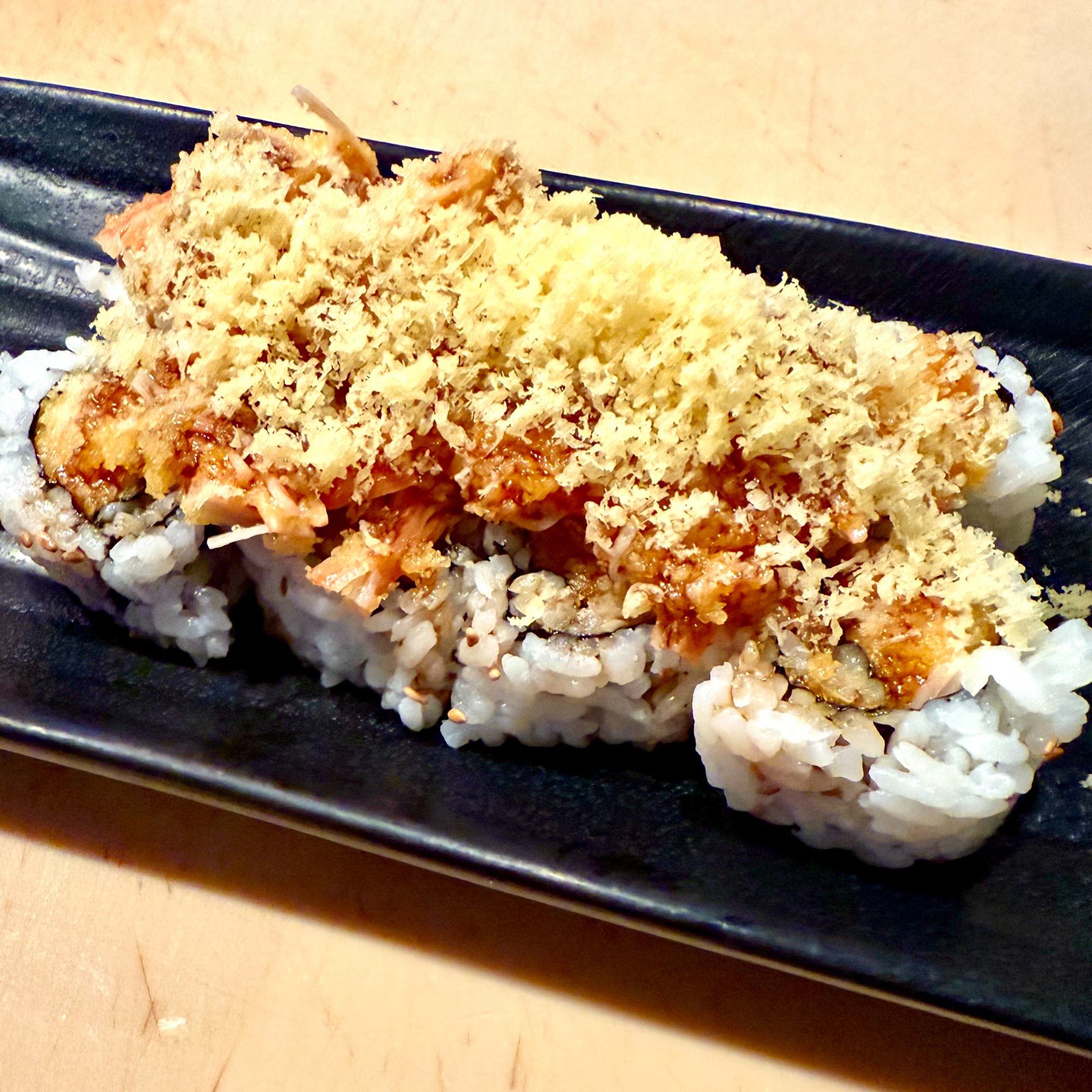 R11. Crunchy maki roll