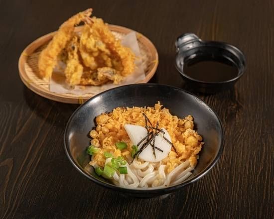 LC05 Tempura Combination Udon in Soup