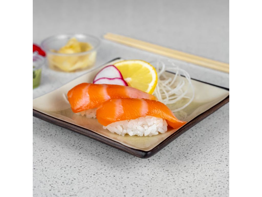Sake Nigiri (Salmon)