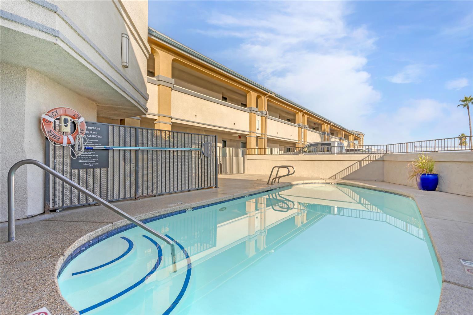 Best Western Kettleman City Inn & Suites Image