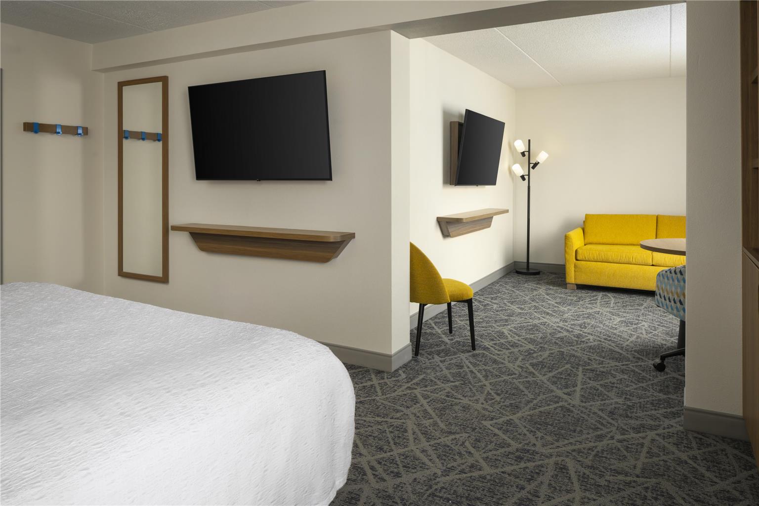 Hampton Inn York Image