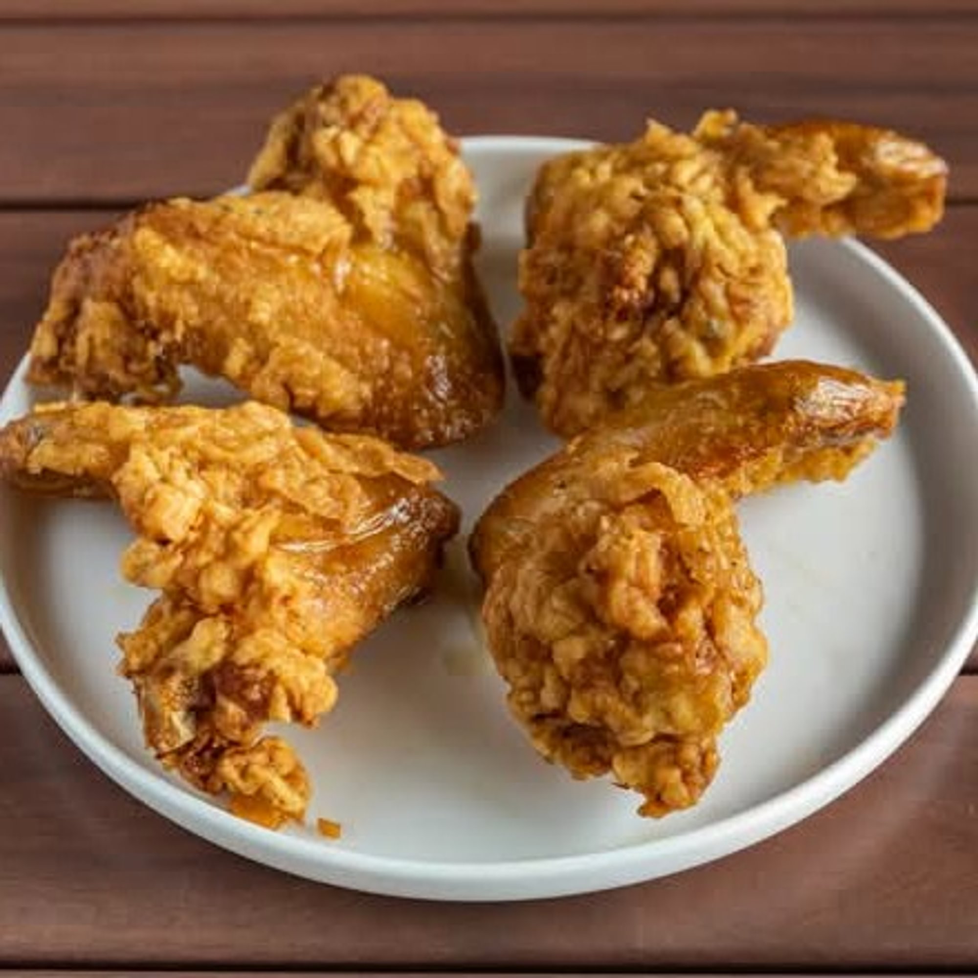 24. Fried chicken wings (4) (whole)