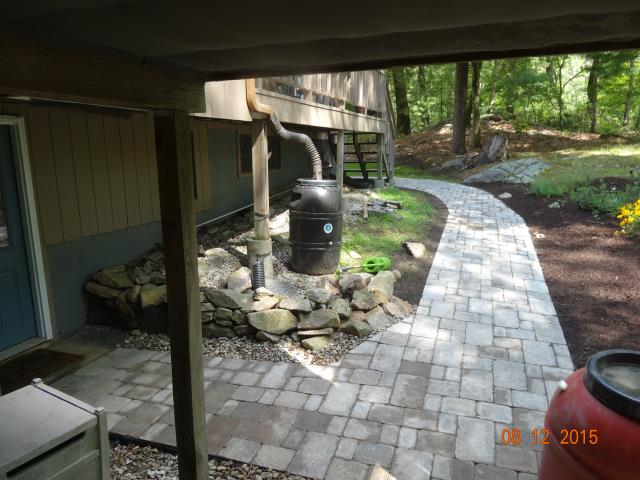 Wenzel Landscaping Image