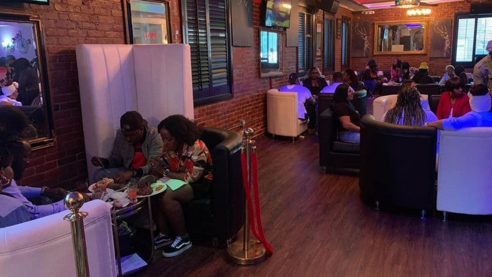 RHINO RESTAURANT & LOUNGE Image