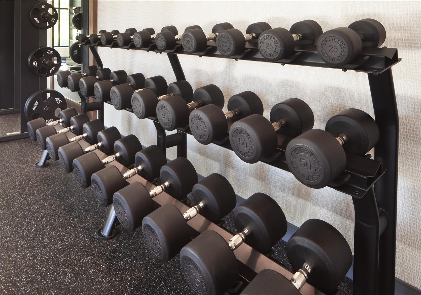 Hampton Inn & Suites Cleveland-Mentor Image