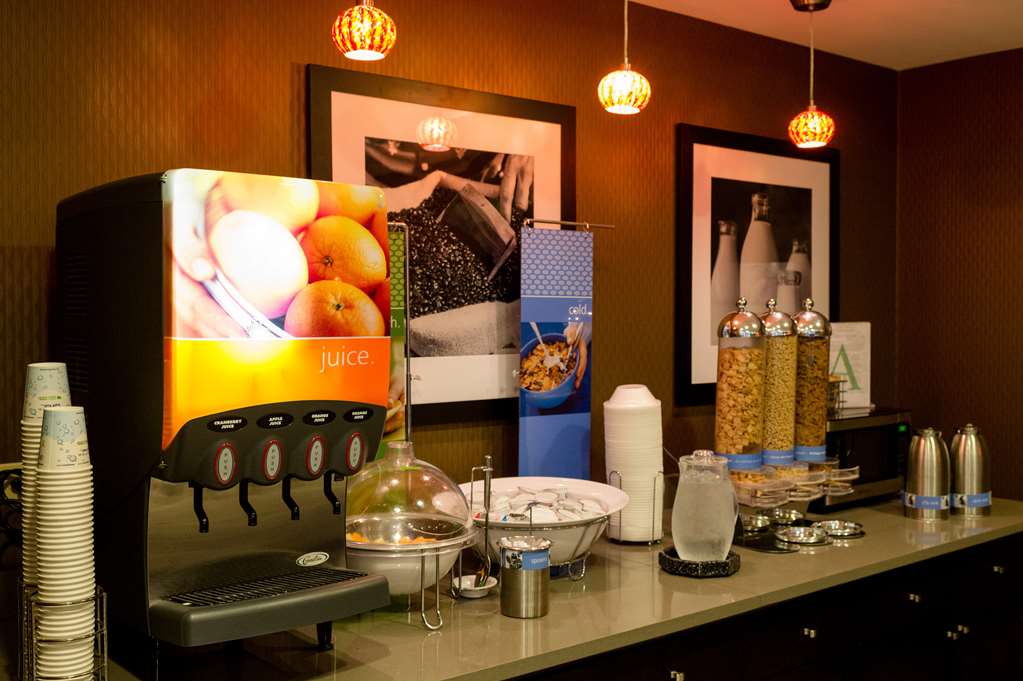 Hampton Inn Oxford/Conference Center Image