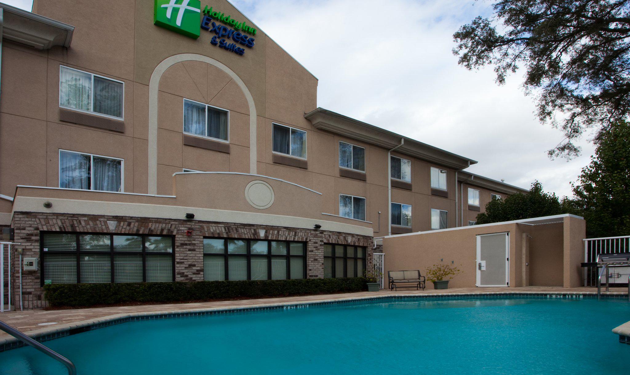 Holiday Inn Express & Suites Jacksonville - Blount Island Photo