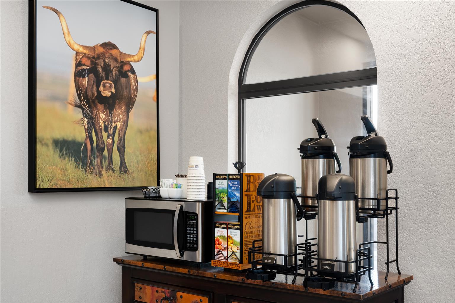 Best Western Discovery Inn Image