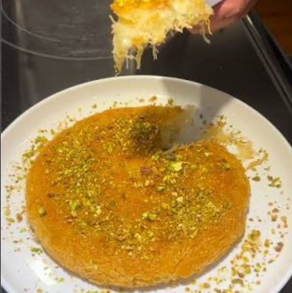 Knafeh