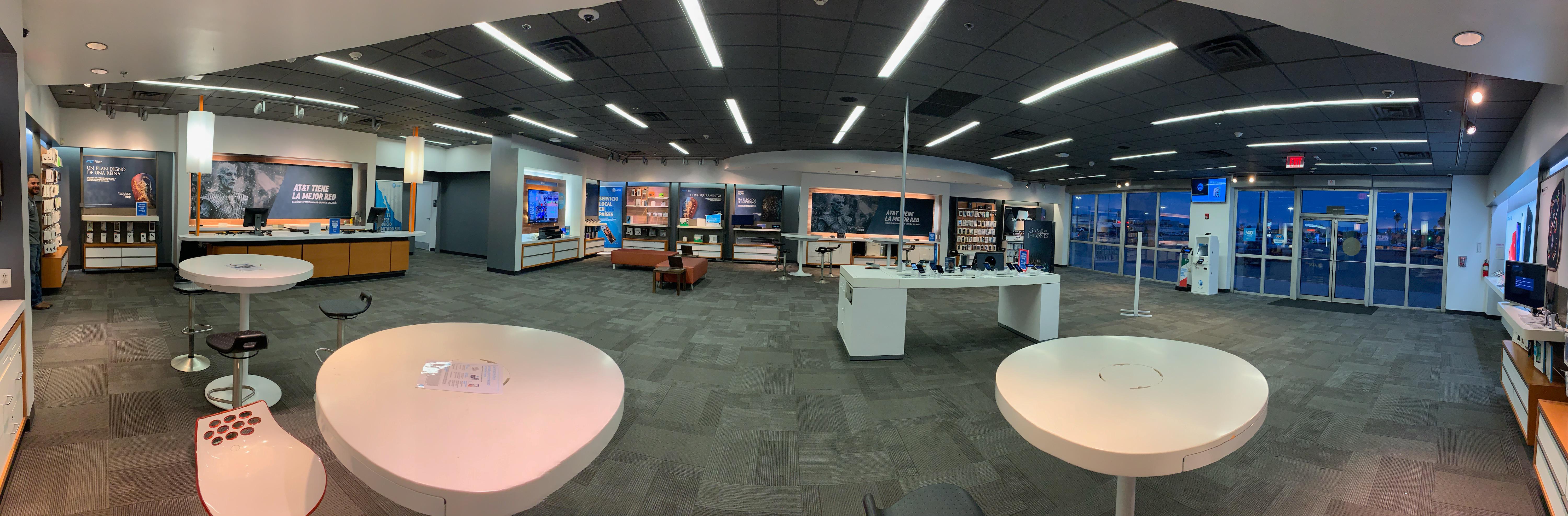 AT&T Store Photo