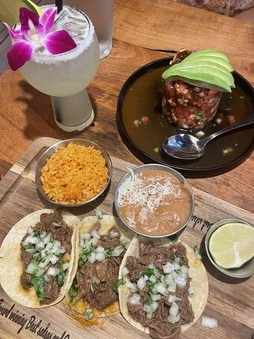 3 Carne Asada Tacos w/Rice & Beans