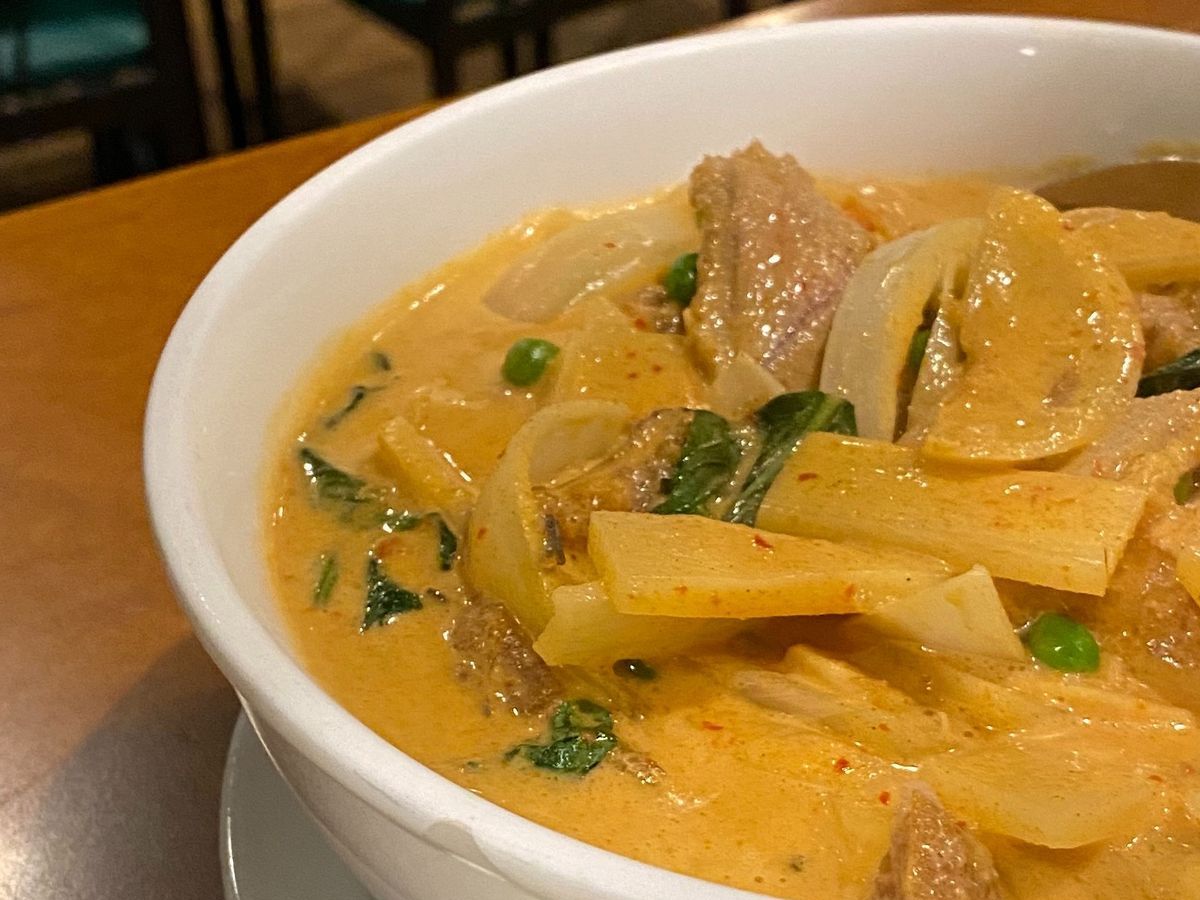 23.Curry Duck
