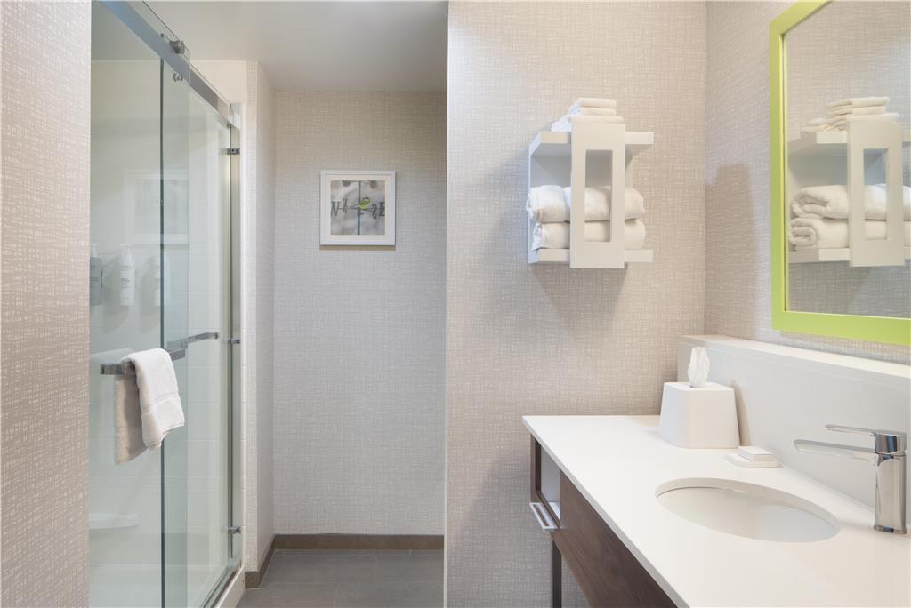 Hampton Inn Evergreen Image