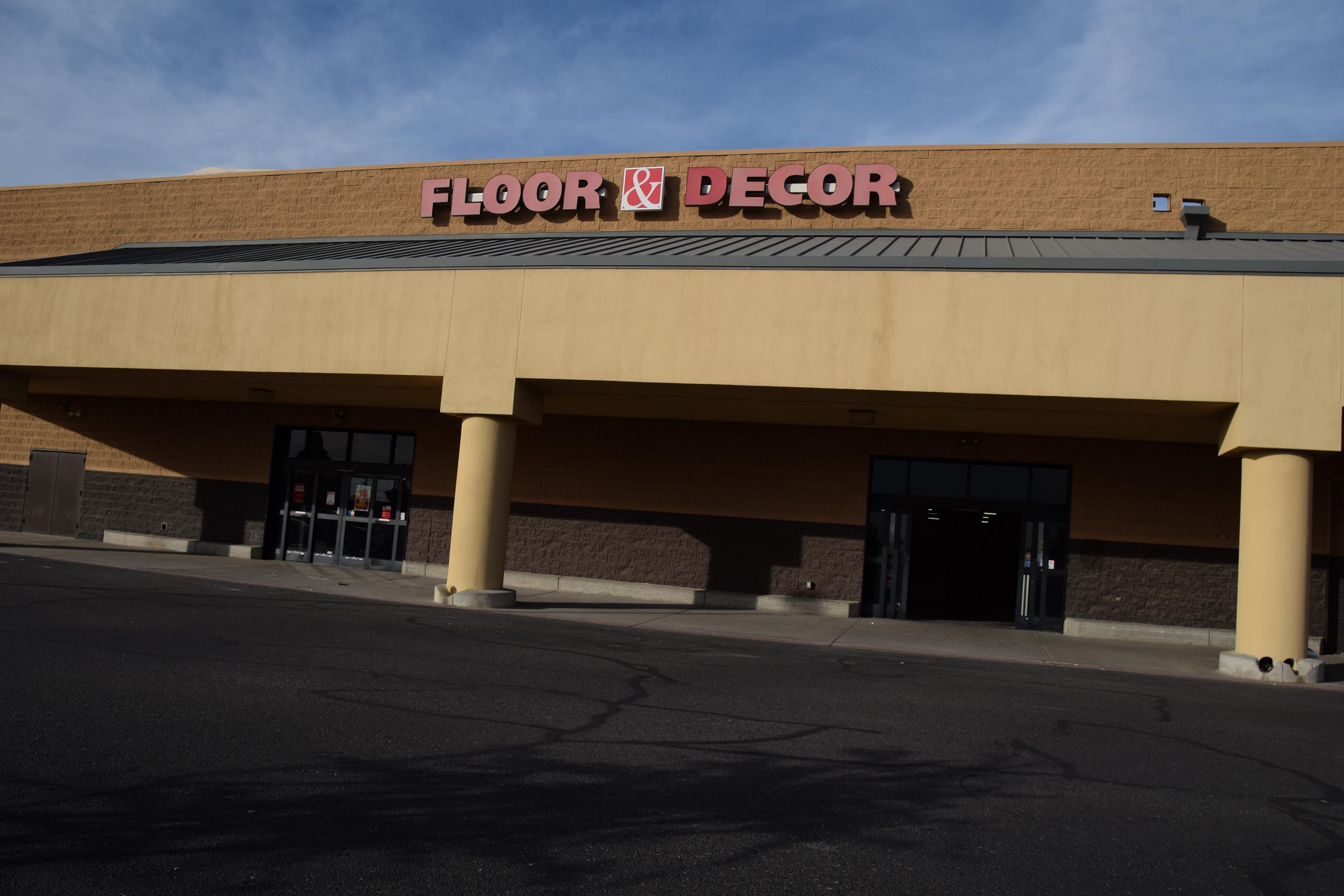 Floor & Decor 5880 W Bell Rd Glendale, AZ Advertising Marketing - MapQuest