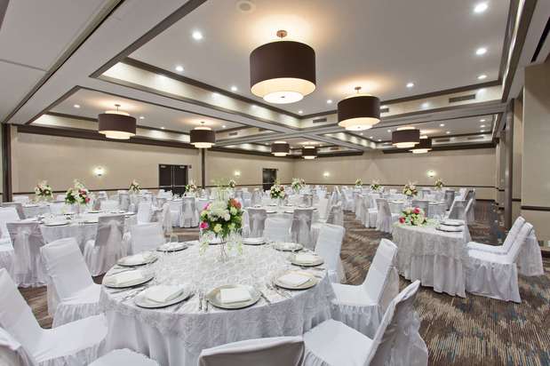 Images DoubleTree by Hilton Hotel San Bernardino