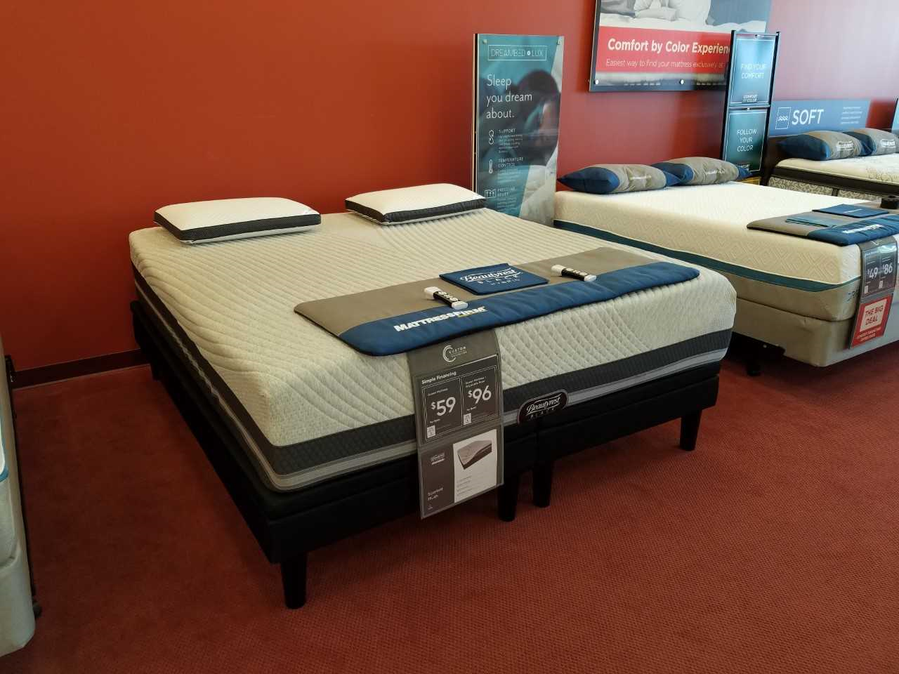 Mattress Firm Springfield West Photo