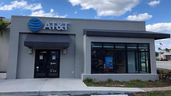 AT&T Store Photo