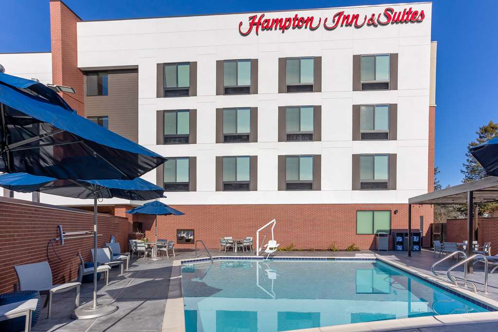 Hampton Inn & Suites Santa Rosa Sonoma Wine Country Image