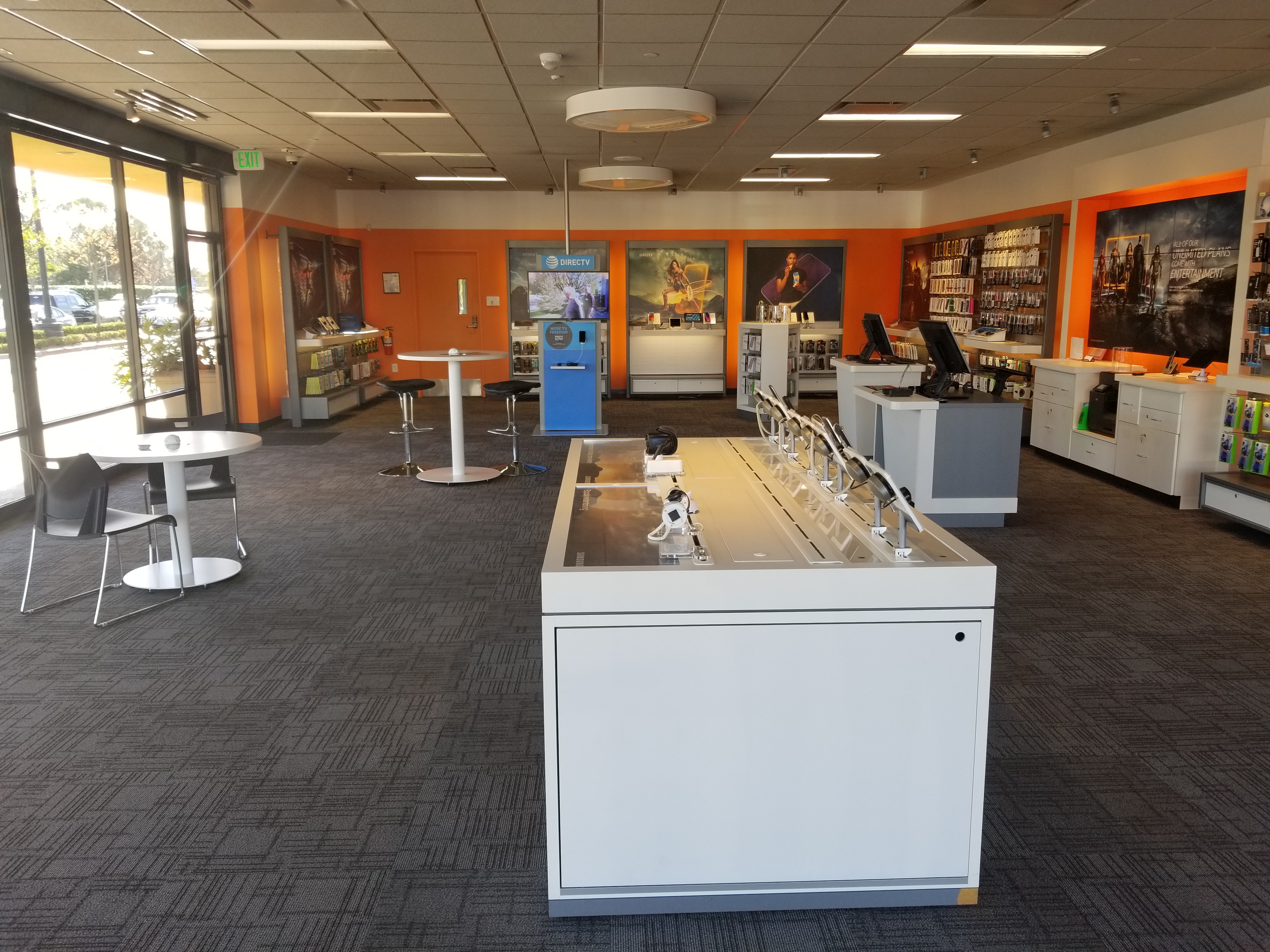 AT&T Store Photo