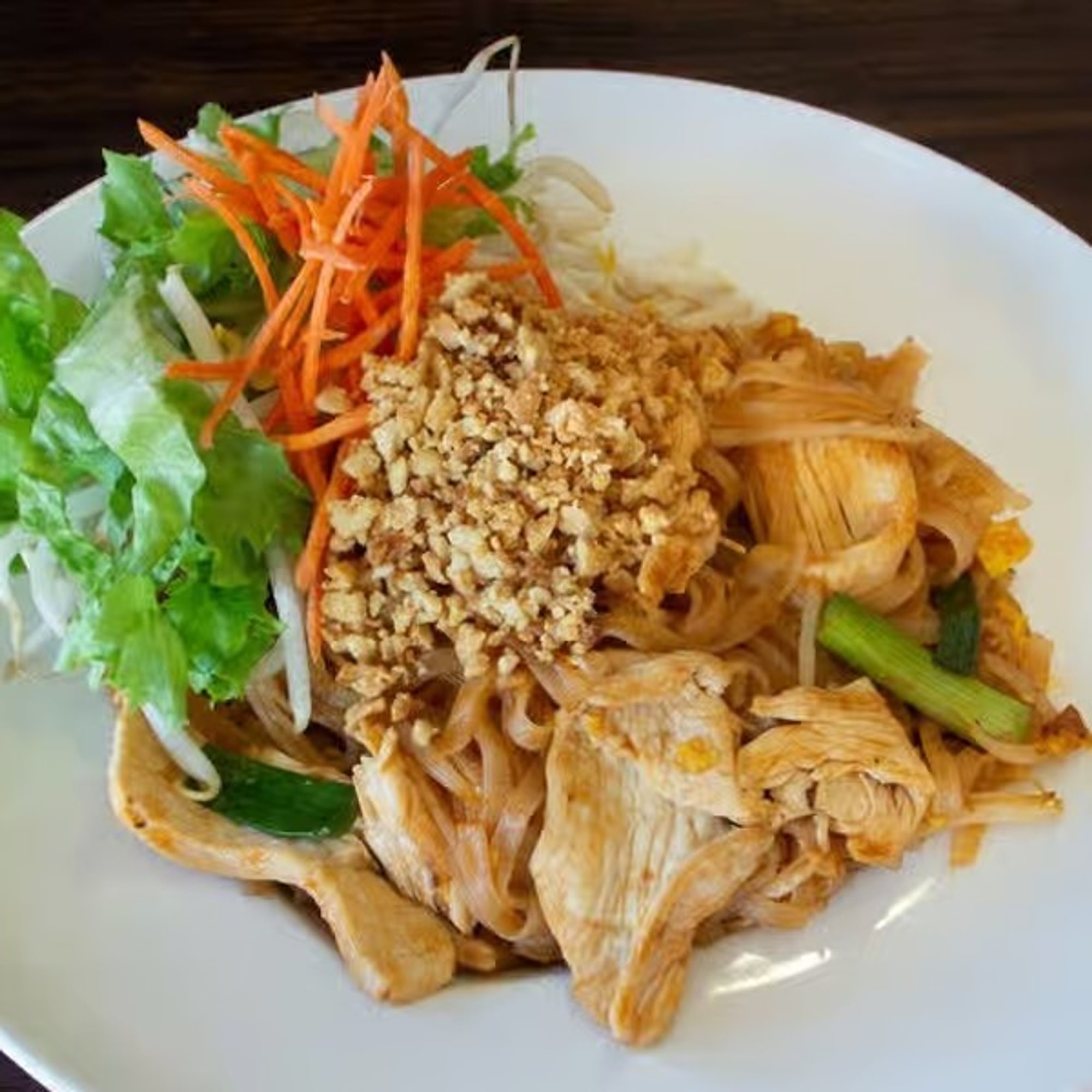 N1. *Pad Thai