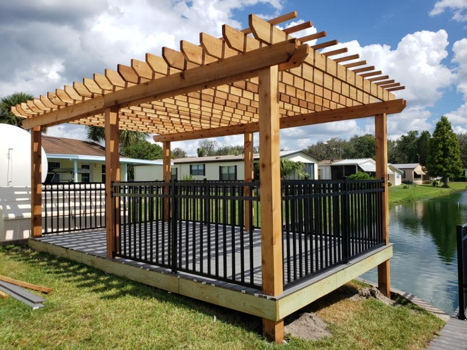 Dynamite Fence Tampa Image