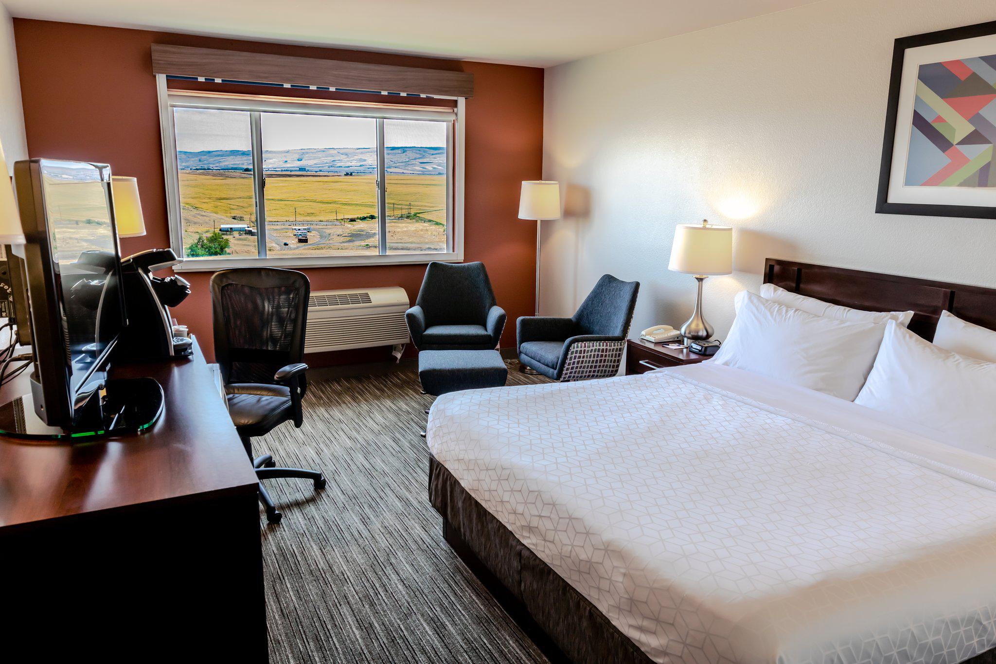 Holiday Inn Express Pendleton Photo