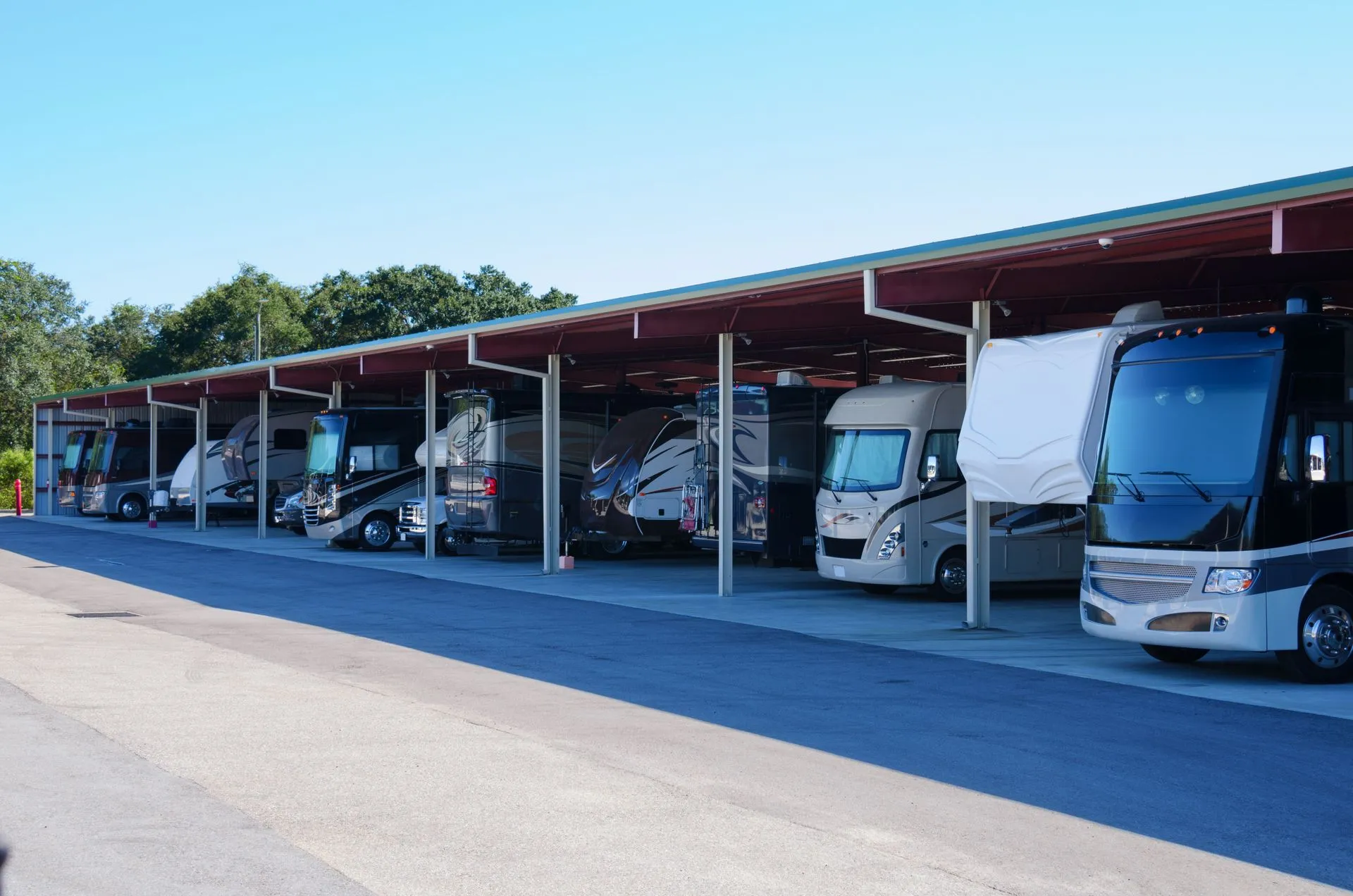 RV and Boat Garages