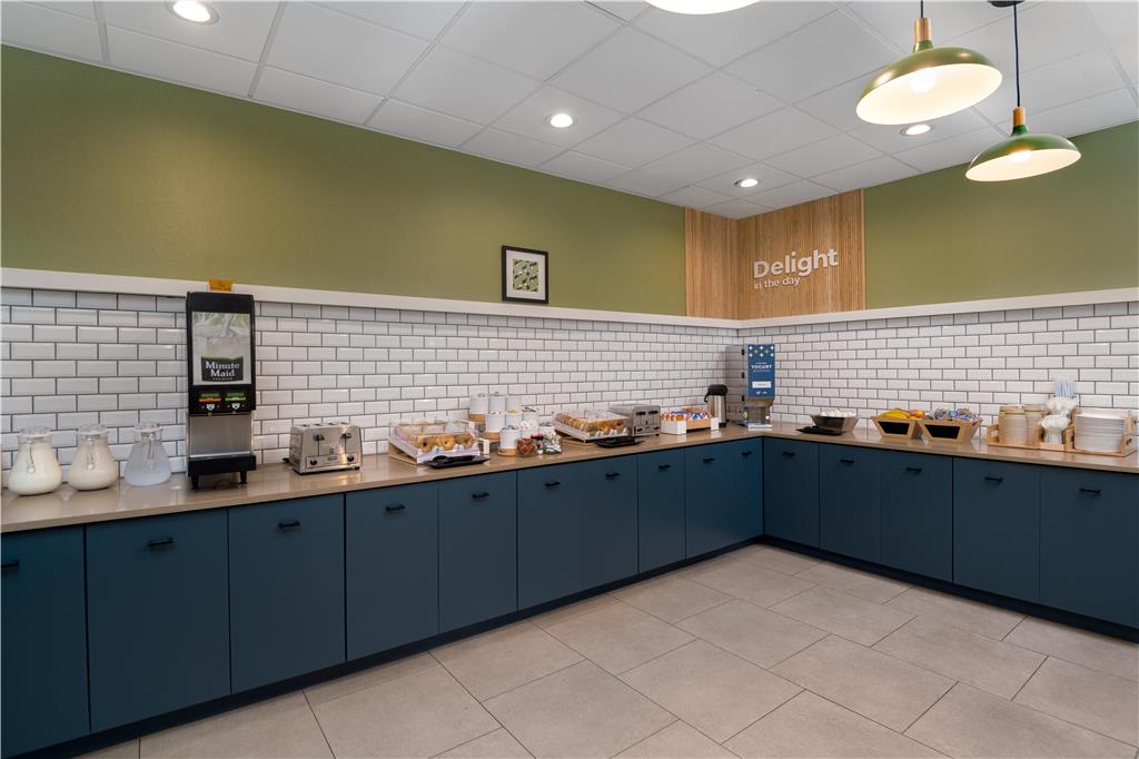 Spark by Hilton Summerville Image