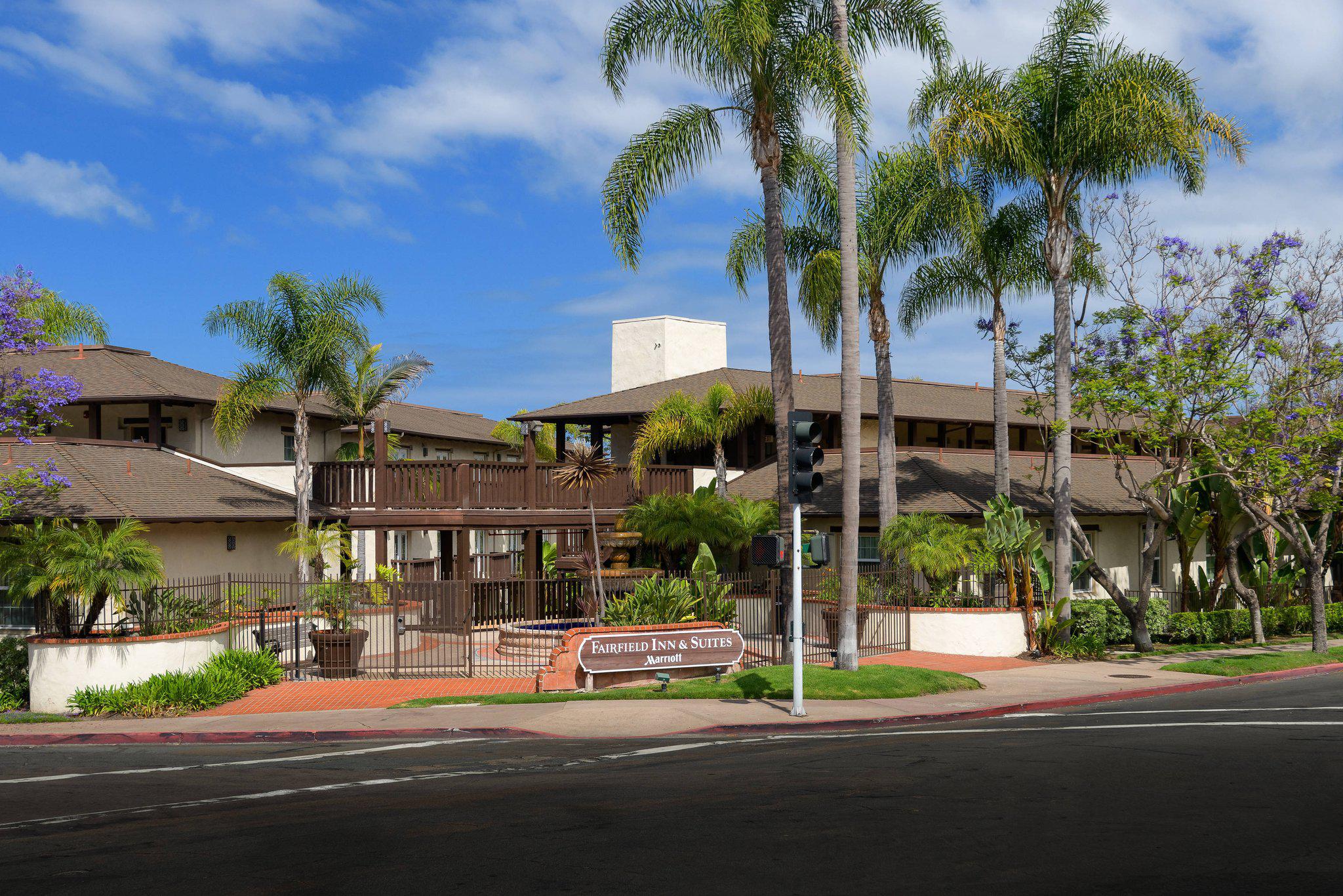 Fairfield Inn & Suites by Marriott San Diego Old Town Photo