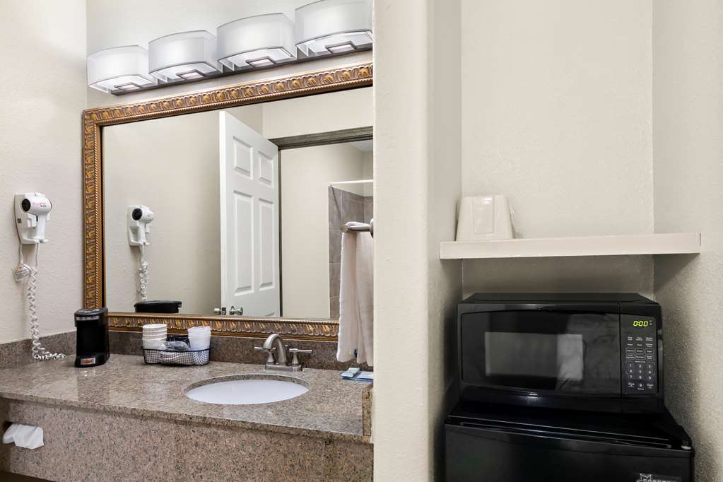 Best Western George West Executive Inn Image