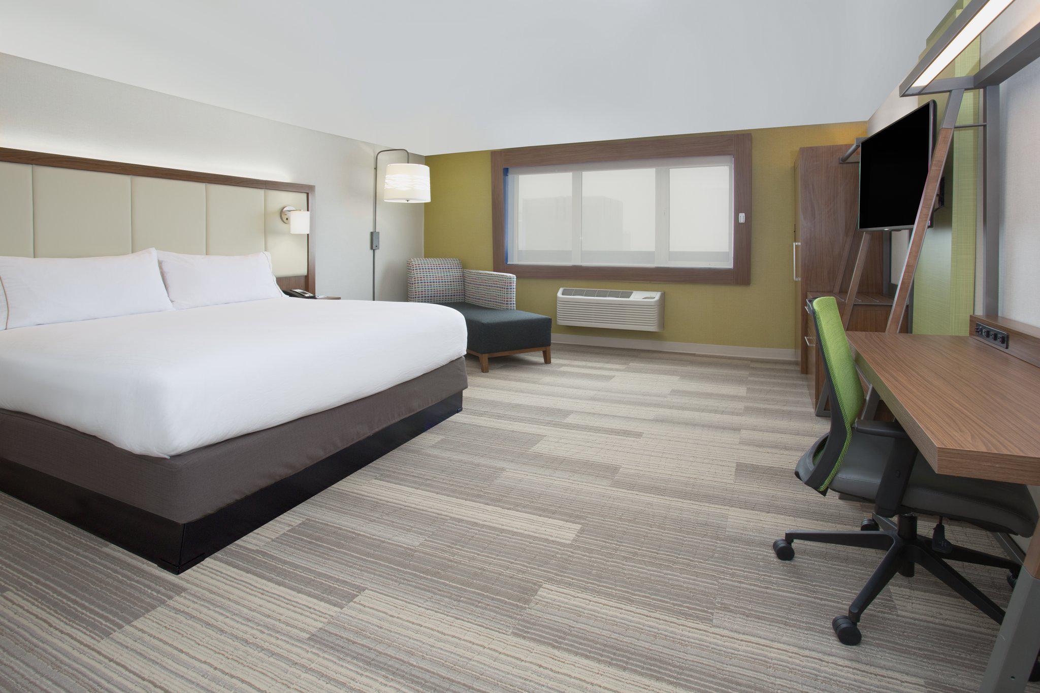 Holiday Inn Express & Suites Ruston by IHG Image