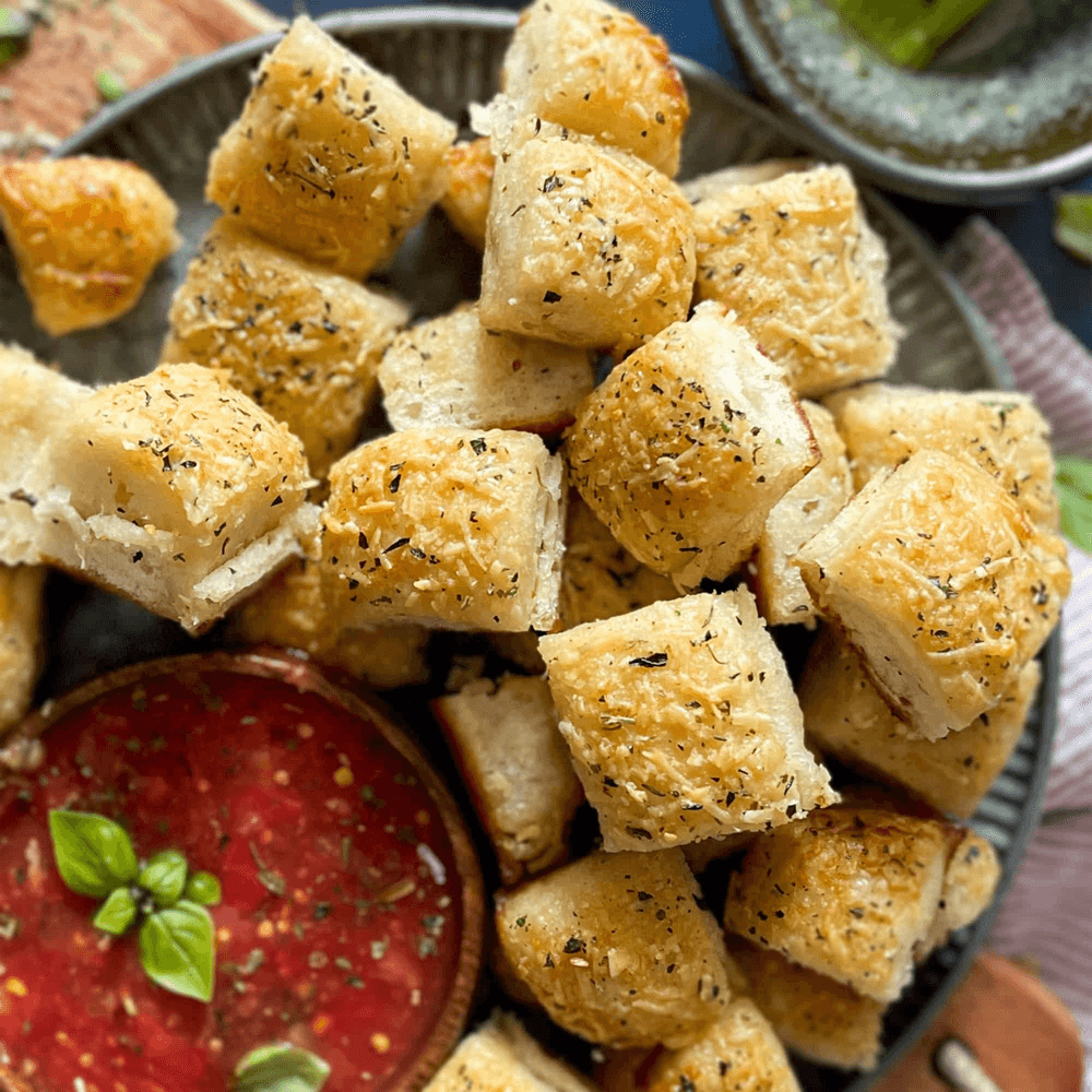 Cheesy Garlic Bites