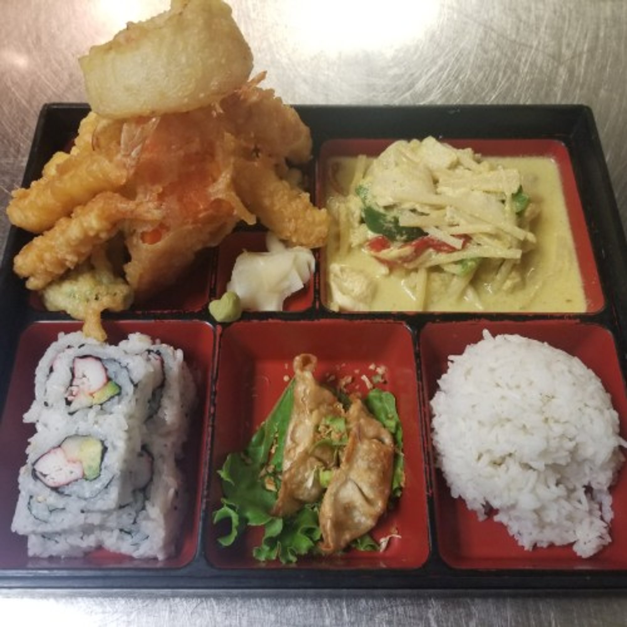 Curry, Shrimp and Vegetable Tempura