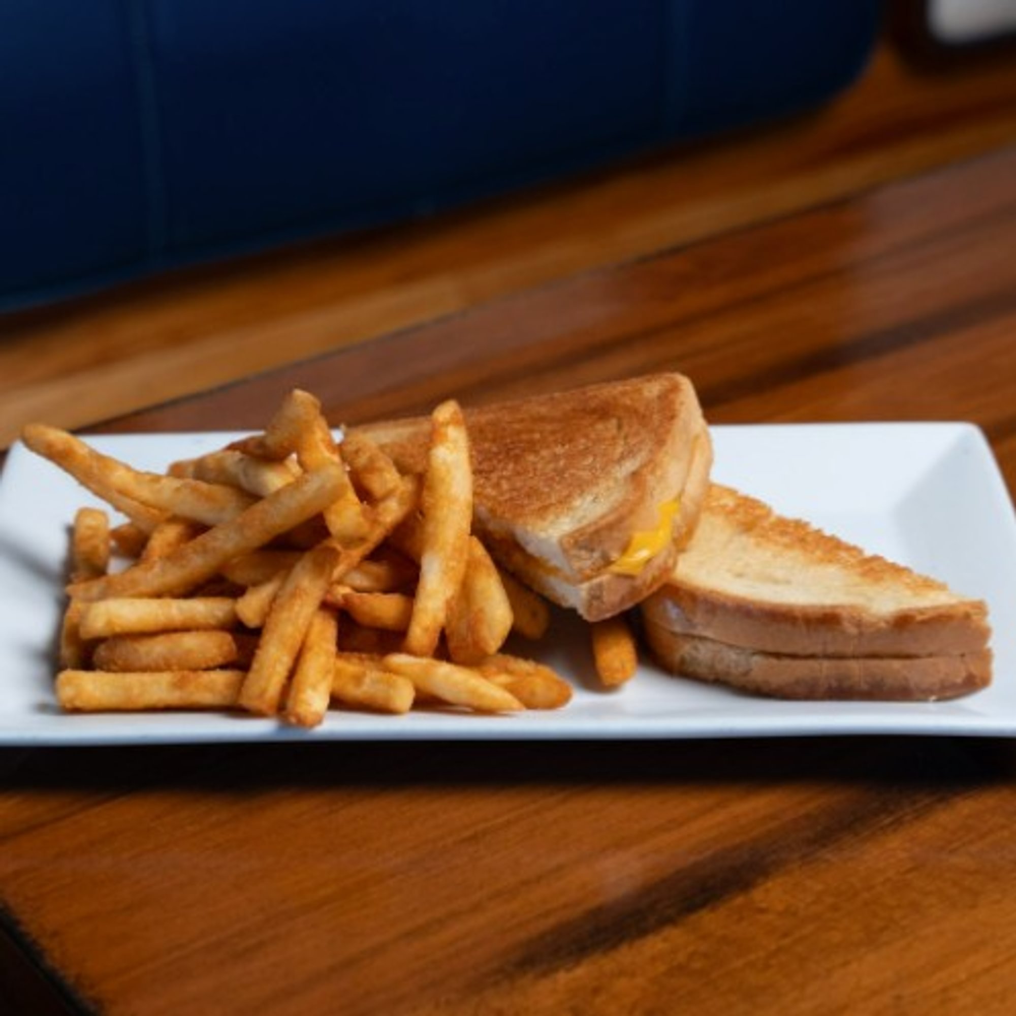Grilled Cheese & Fries