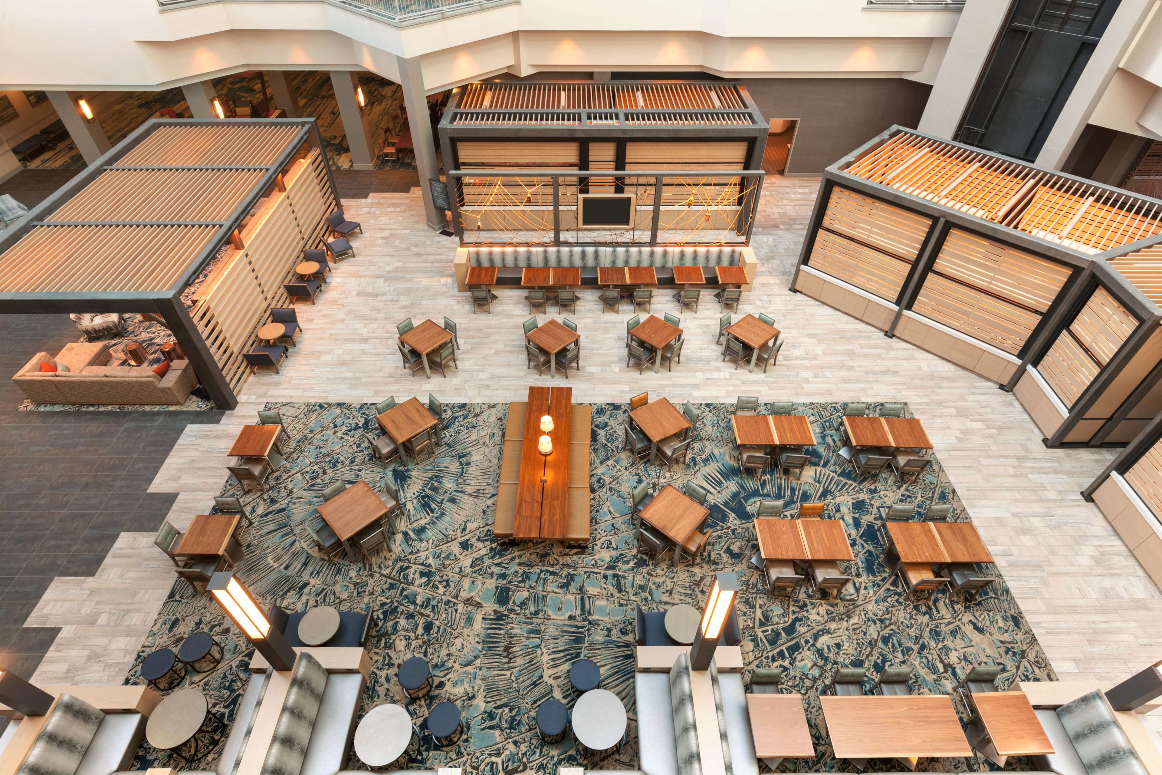 Embassy Suites by Hilton Monterey Bay Seaside Photo