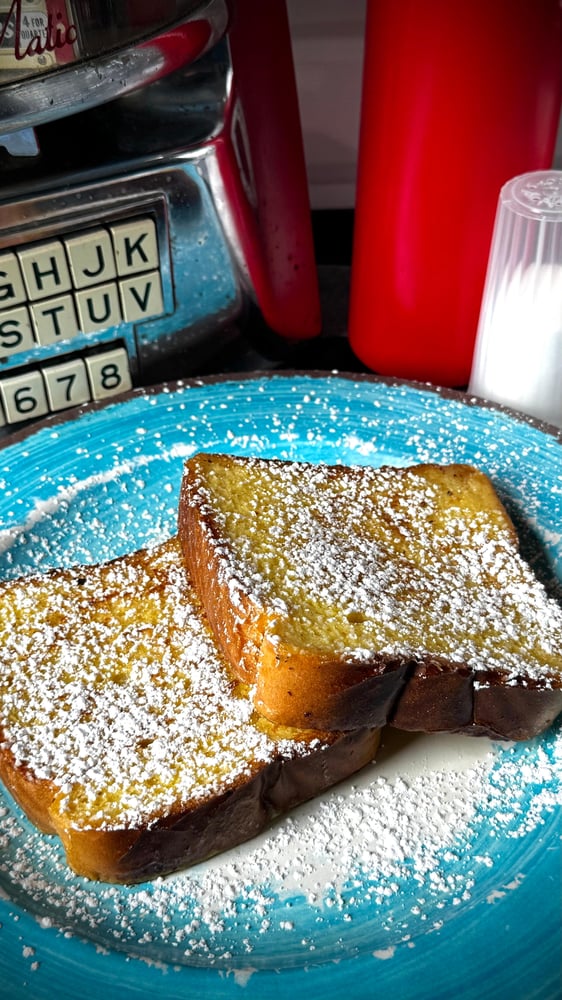 TX French Toast With Meat*
