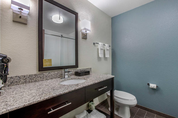 Images Sleep Inn & Suites Ankeny - Des Moines