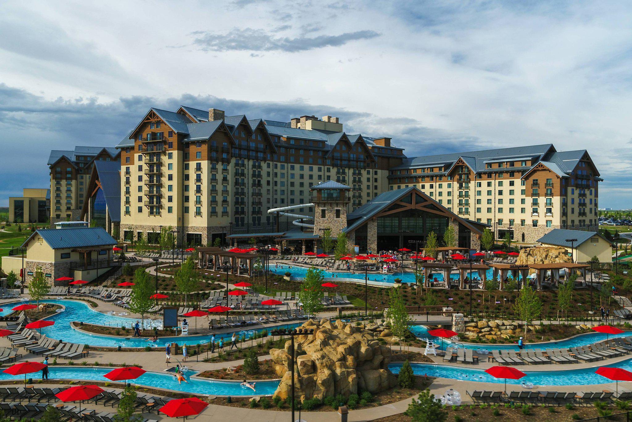Gaylord Rockies Resort & Convention Center Photo
