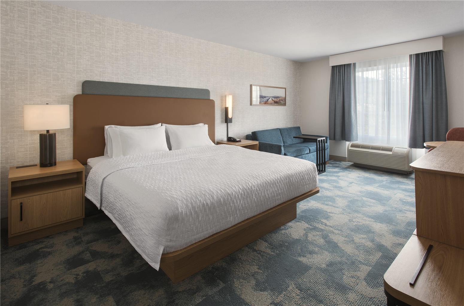 Hampton Inn & Suites Greenfield Image