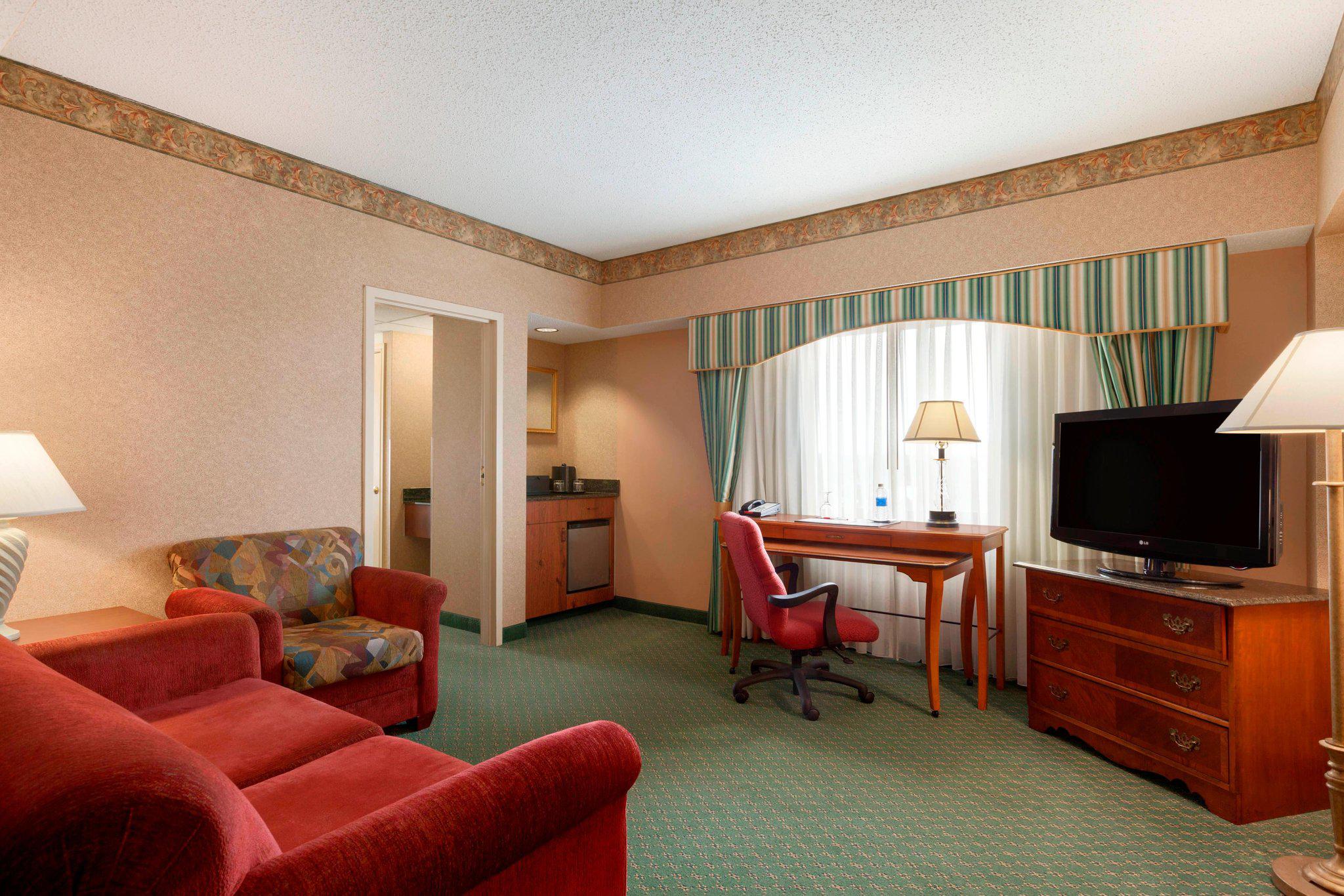 Cedar Rapids Marriott Photo