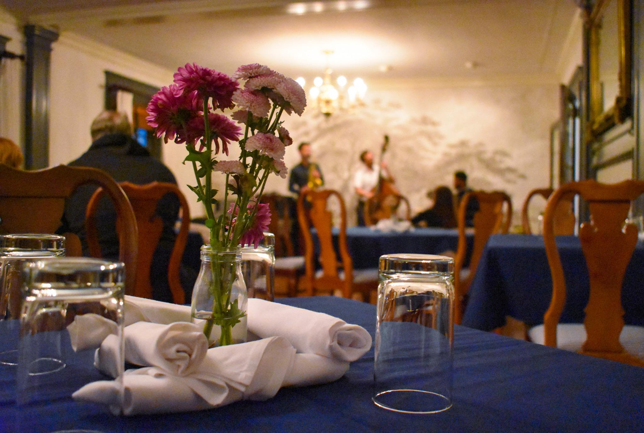 Gateways Dine and Drink Image