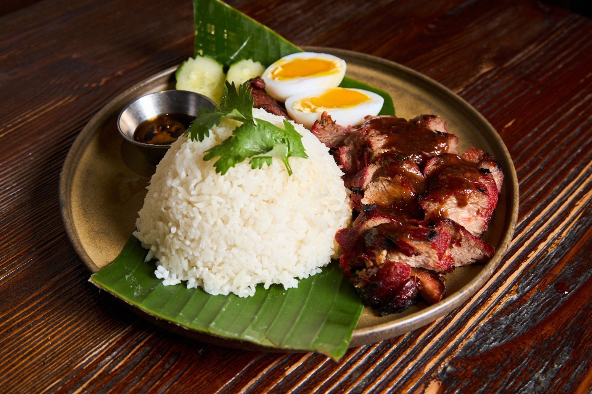 Khao Mhoo Daeng