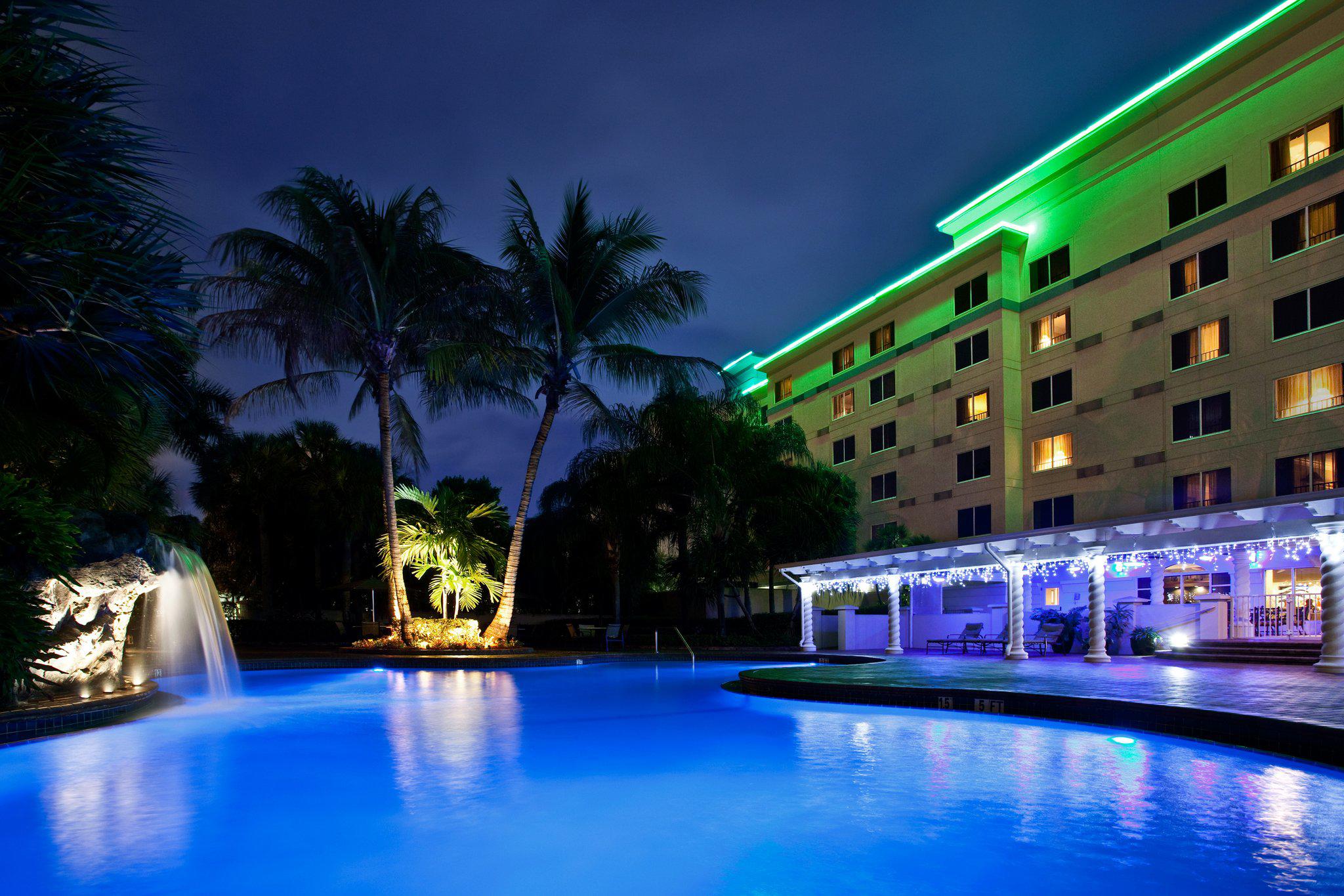 Holiday Inn Ft. Lauderdale-Airport Photo