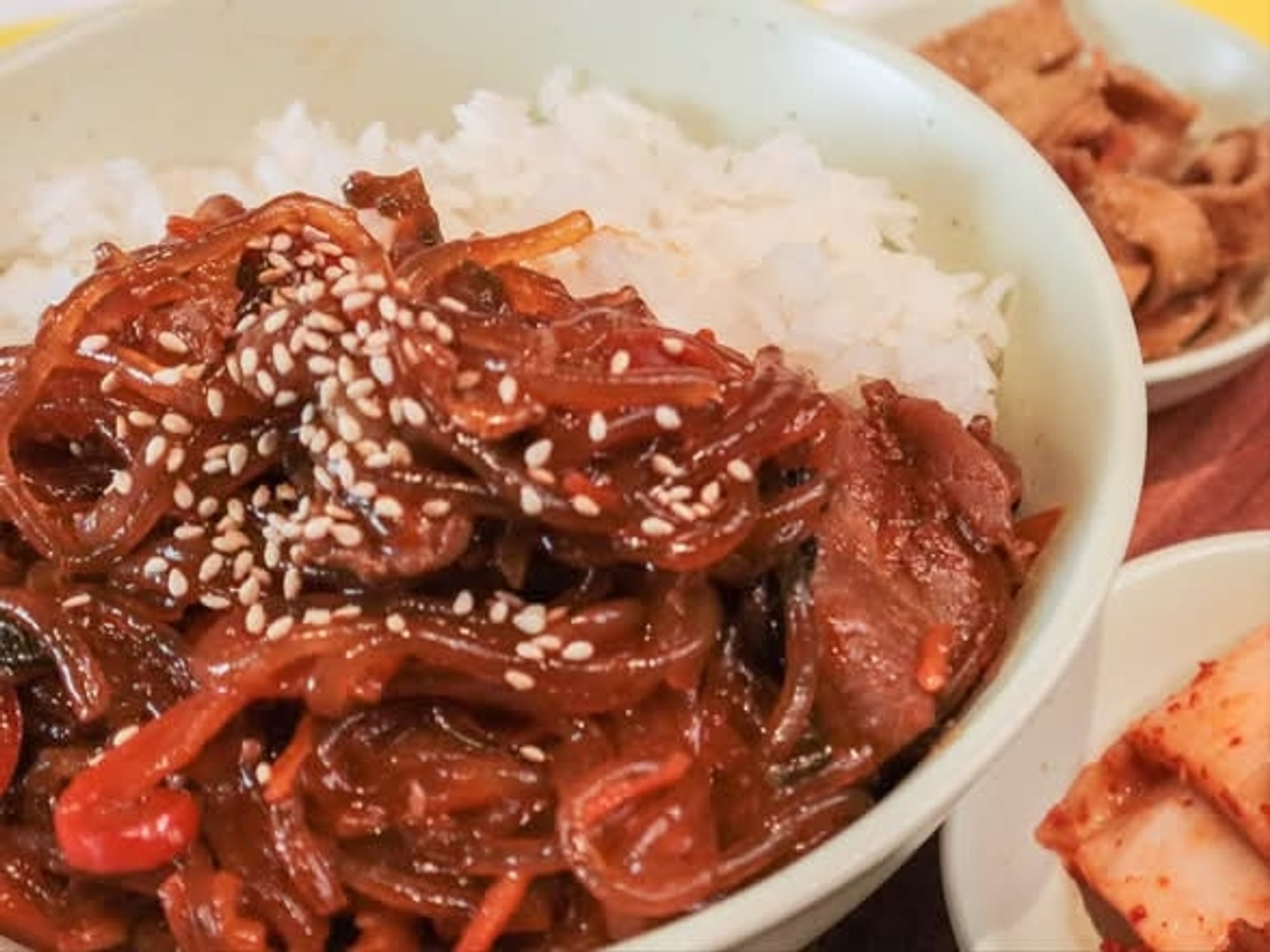 BEEF JAPCHAE CUPBAP LUNCH SPECIAL