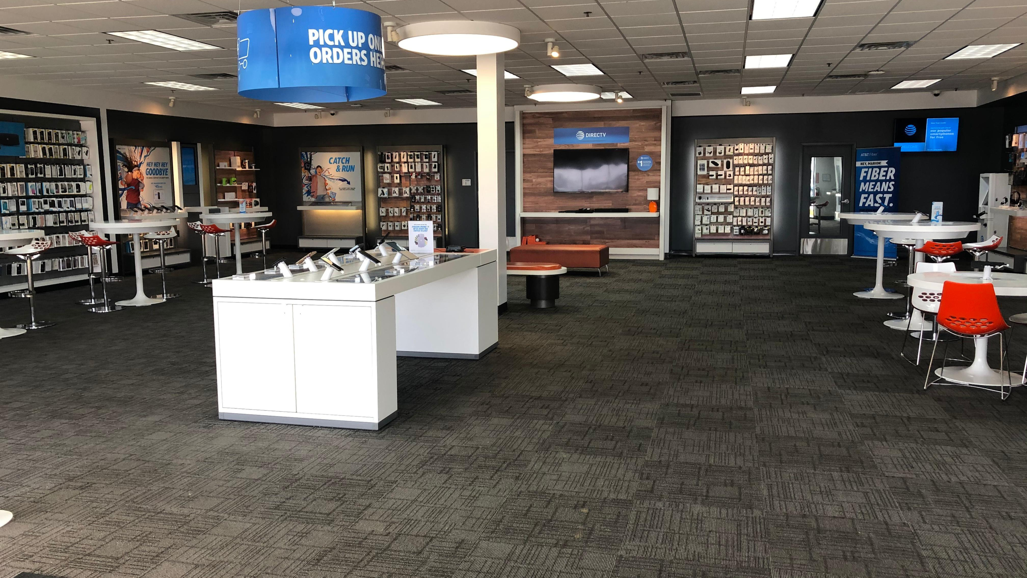 AT&T Store Photo