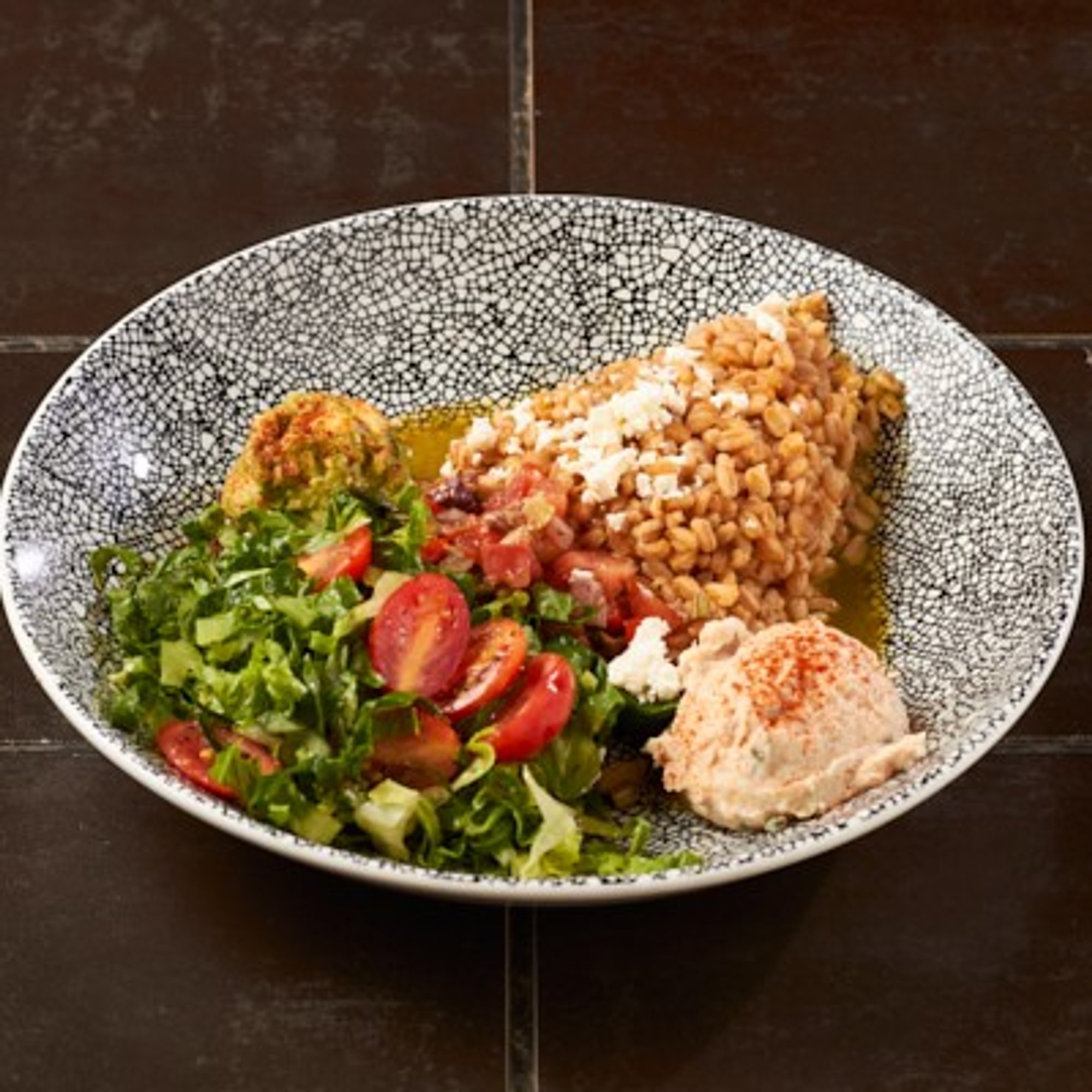 Farro & Frisse Bowl
