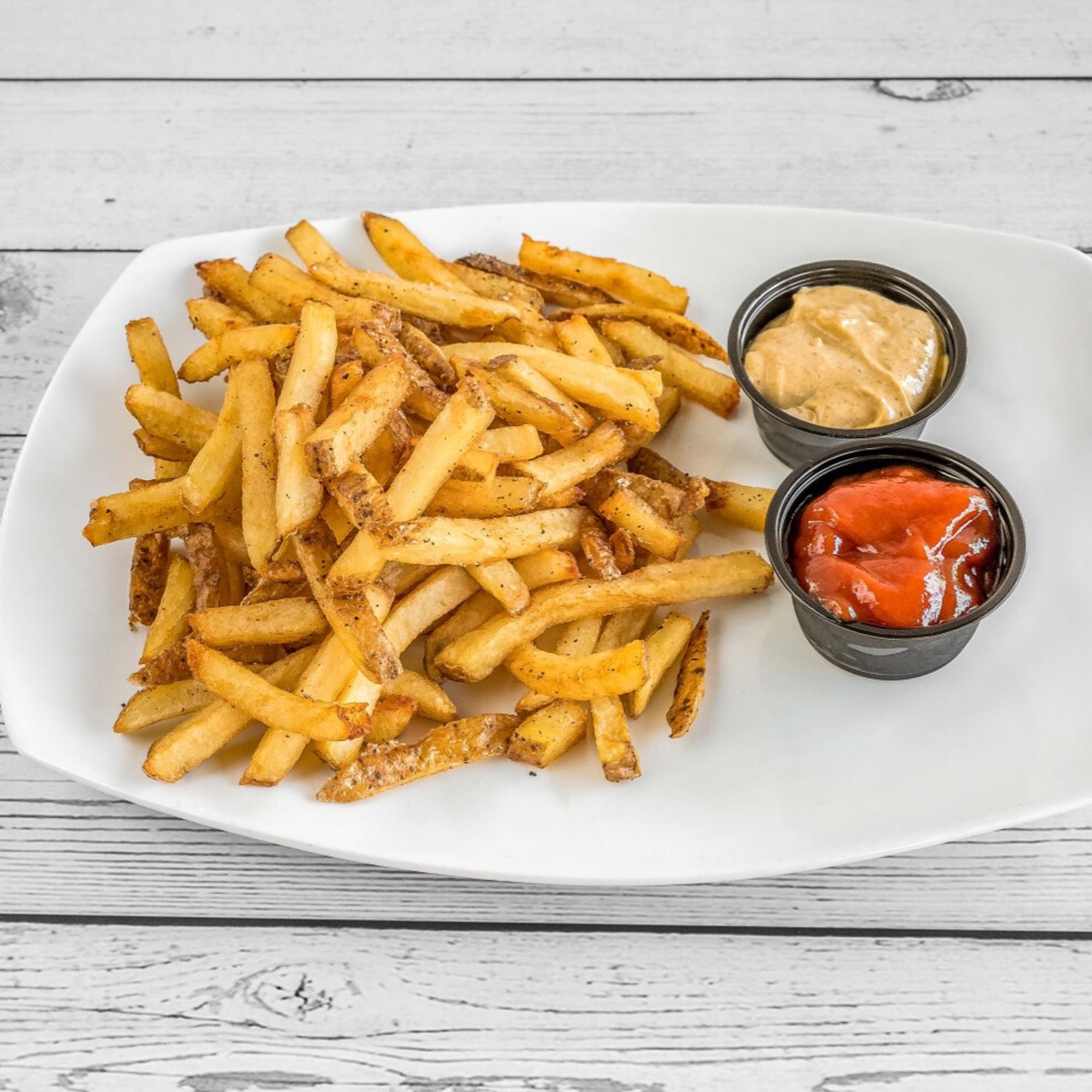 Hand Cut Fries w/ Ketchup & Aioli